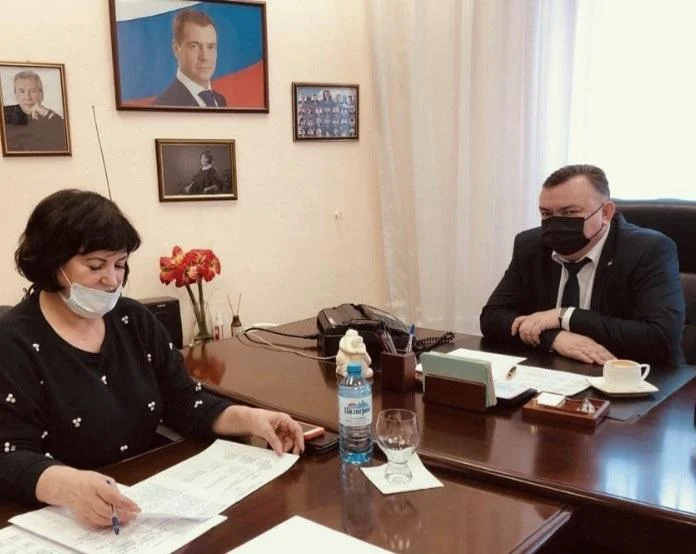 Максим Клец провёл приём вартовчан по личным вопросам