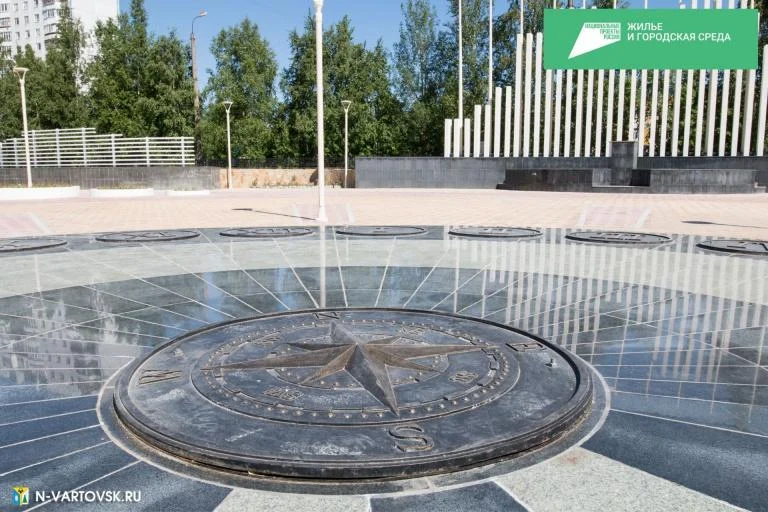 В Нижневартовске после реконструкции откроют сквер Строителей. На праздник пригласят вартовчан /ФОТО/