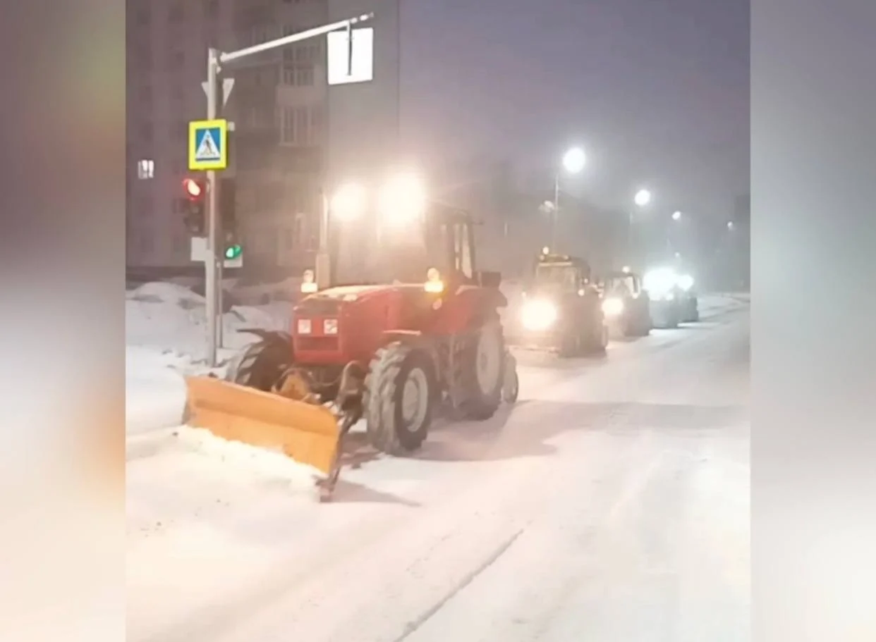 Теплый фронт принес непогоду: ожидается усиление ветра 