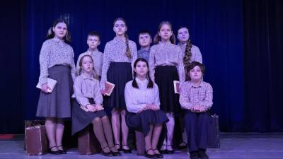 Спектакль «Синичкина бригада»